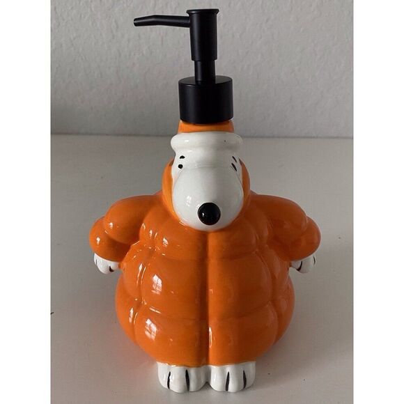 Peanuts Snoopy Soap Lotion Dispenser Orange Quilted Puffer Puffy Jacket NEW - Picture 1 of 11